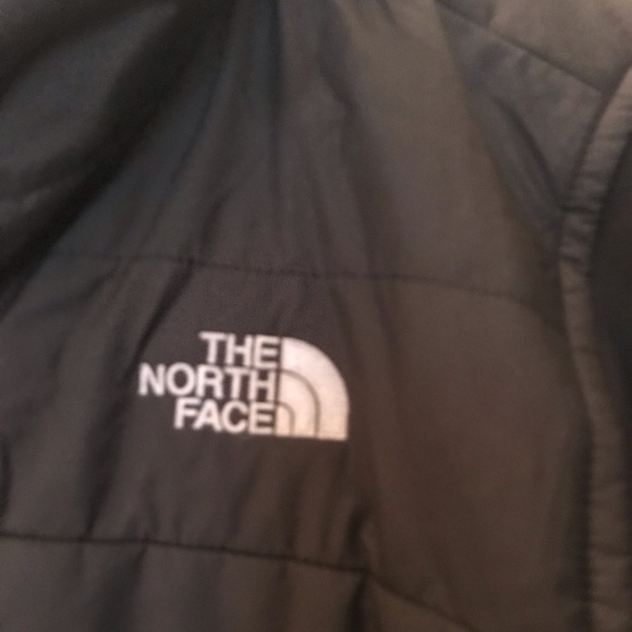 North Face Coat!!! Excellent condition. - Picture 2 of 4